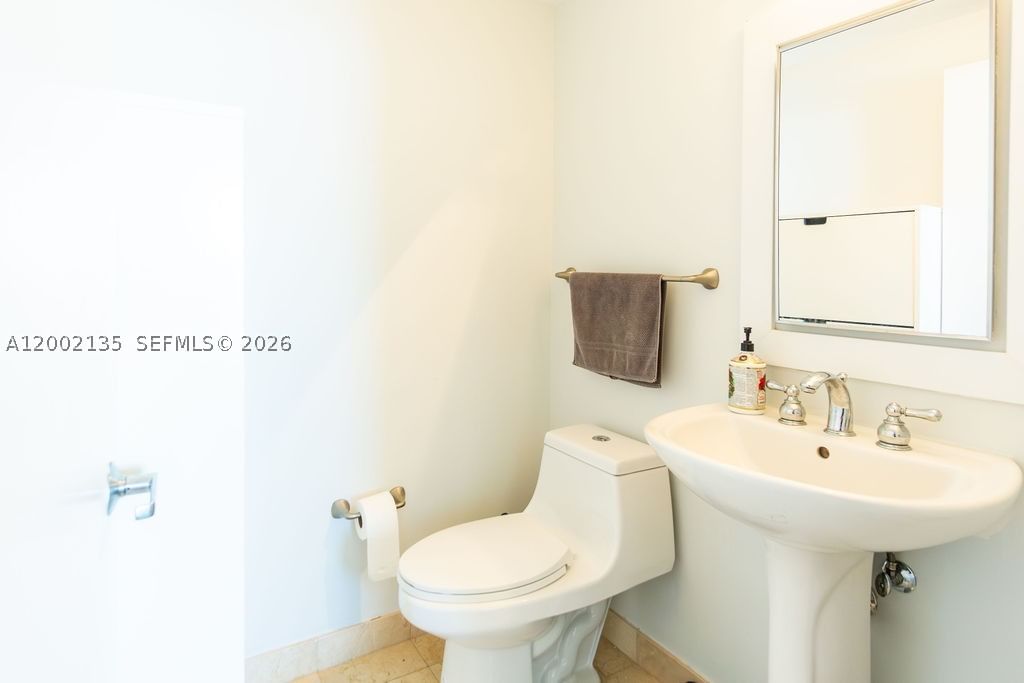 Real estate property located at 6365 Collins Ave #2306, Miami-dade, Akoya Condo, Miami Beach, FL