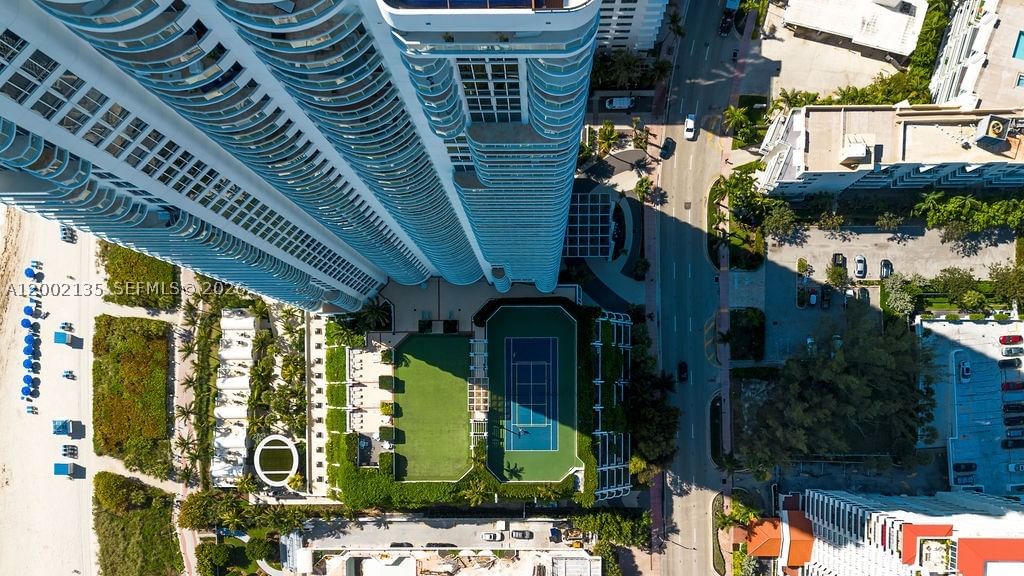 Real estate property located at 6365 Collins Ave #2306, Miami-dade, Akoya Condo, Miami Beach, FL