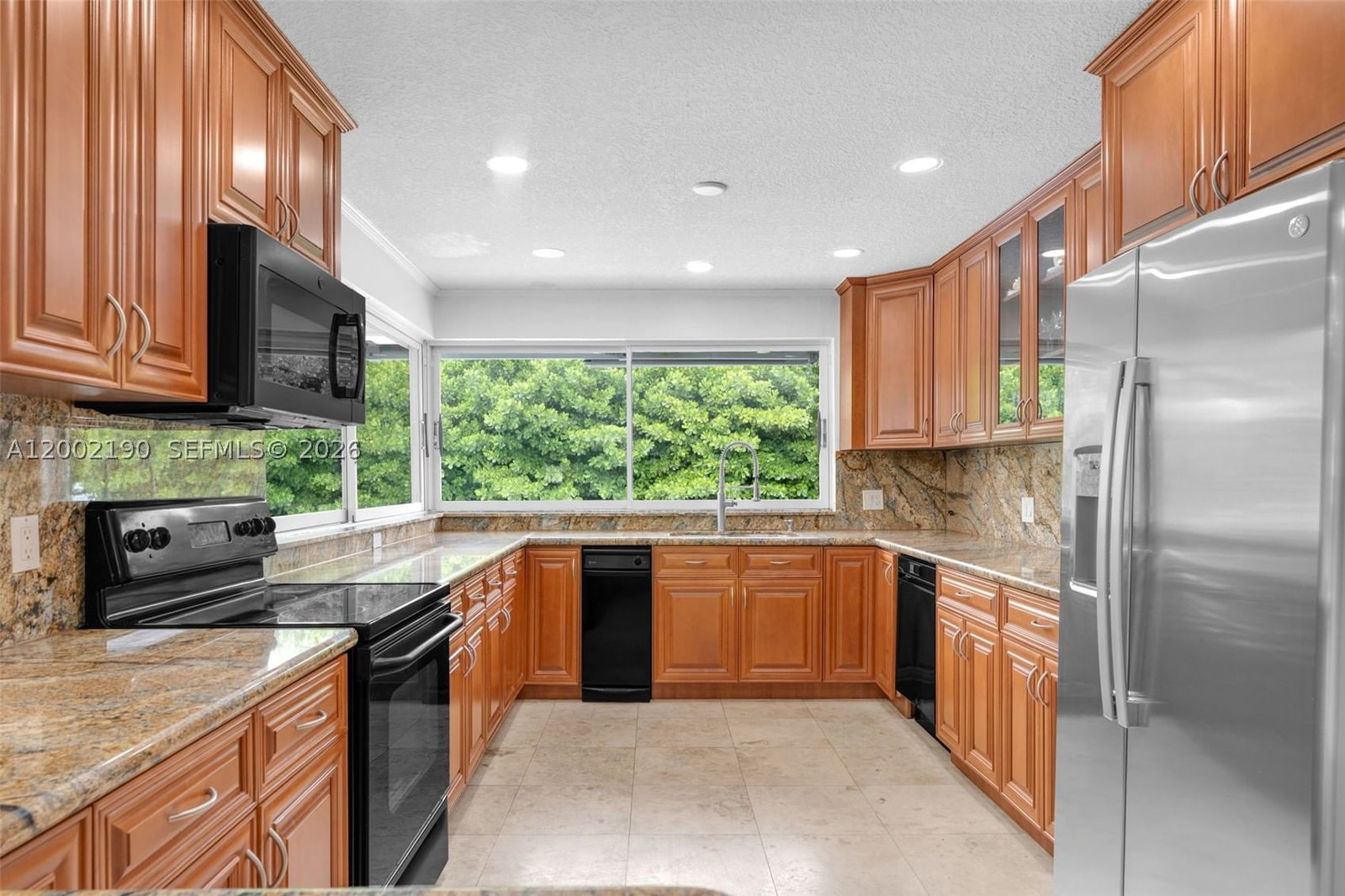 Real estate property located at 11350 30th St, Miami-dade, Bird Road Area, Miami, FL
