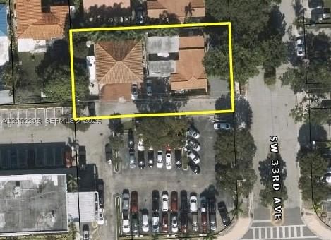 Real estate property located at 710 33rd Ave, Miami-dade, Auburndale Tamiami Trail, Miami, FL