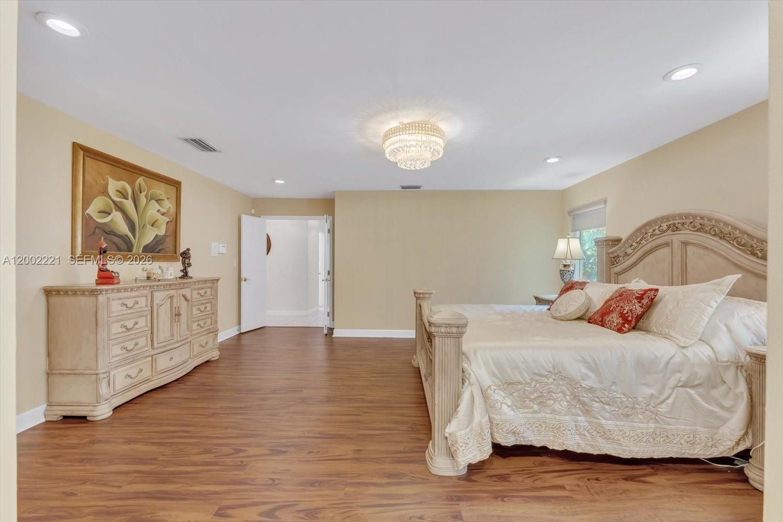 Real estate property located at 9941 143rd St, Miami-dade, Maylen Heights, Miami, FL