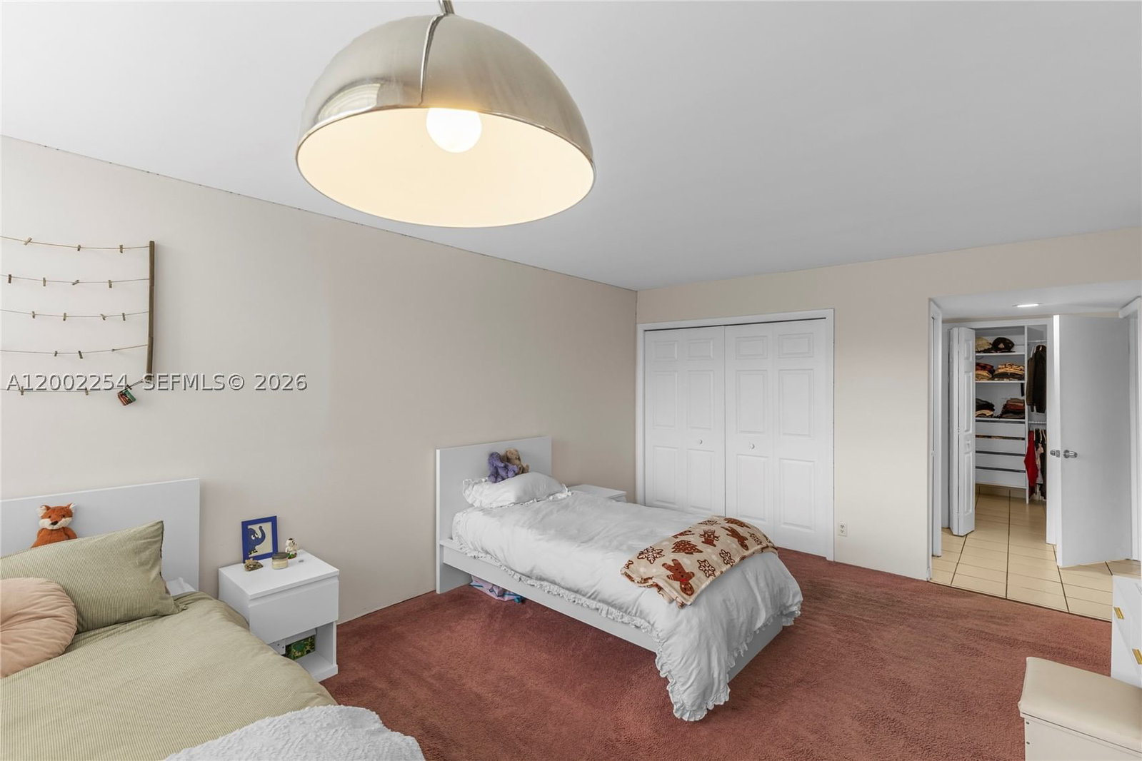 Real estate property located at 16175 Golf Club Rd #212, Broward, Bldg 5 Of Country Club Ap, Weston, FL