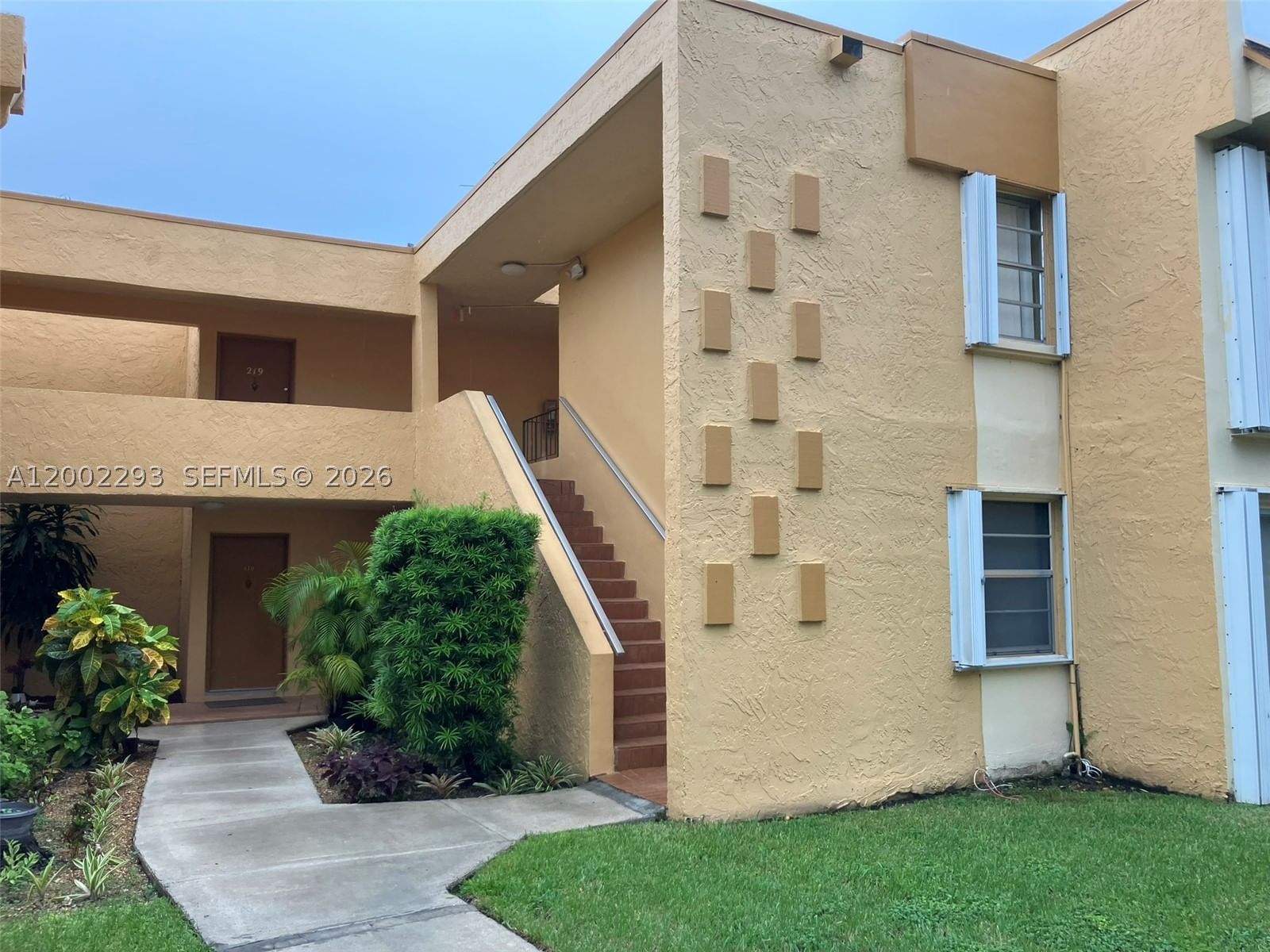Real estate property located at 9311 4th St #104B, Miami-dade, South Winds Condo, Miami, FL