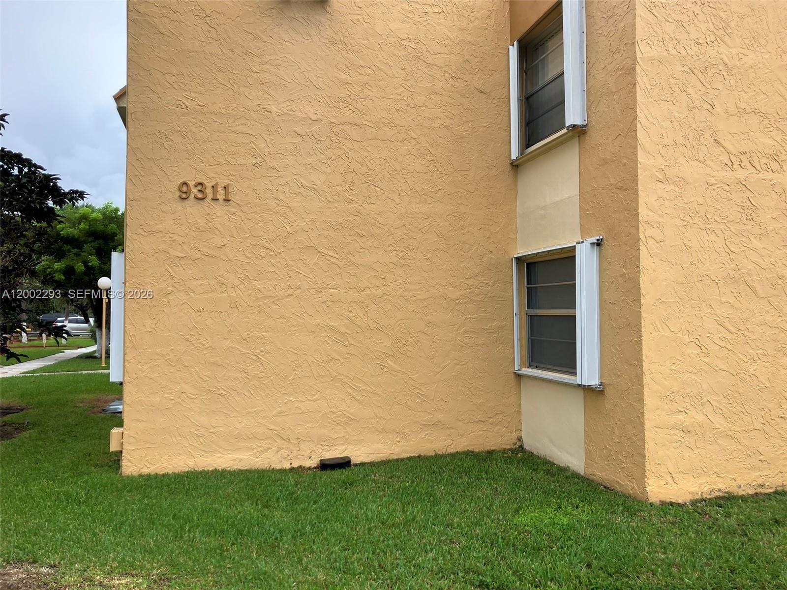 Real estate property located at 9311 4th St #104B, Miami-dade, South Winds Condo, Miami, FL