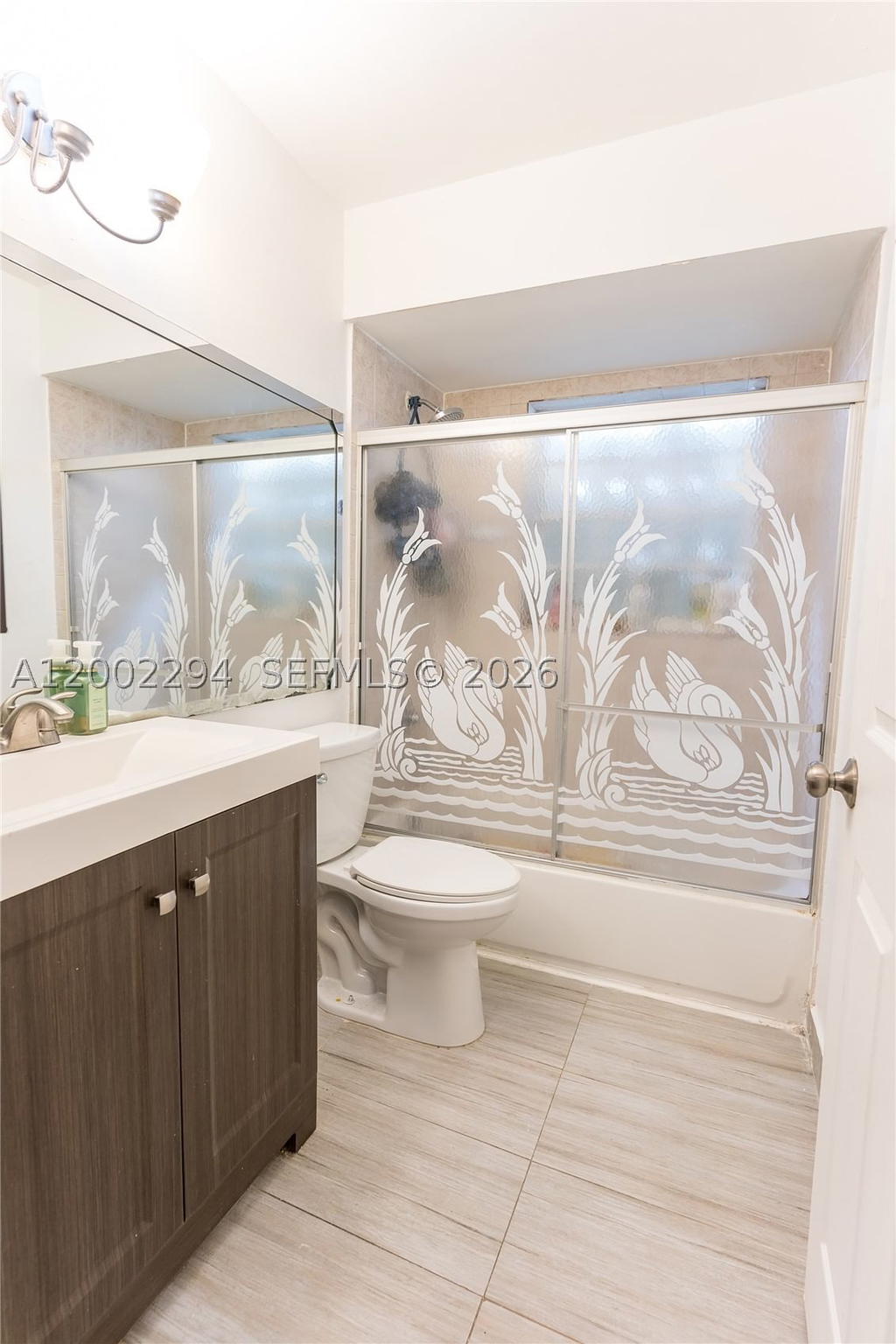 Real estate property located at 7876 189th St, Miami-dade, Country Lake Park, Hialeah, FL