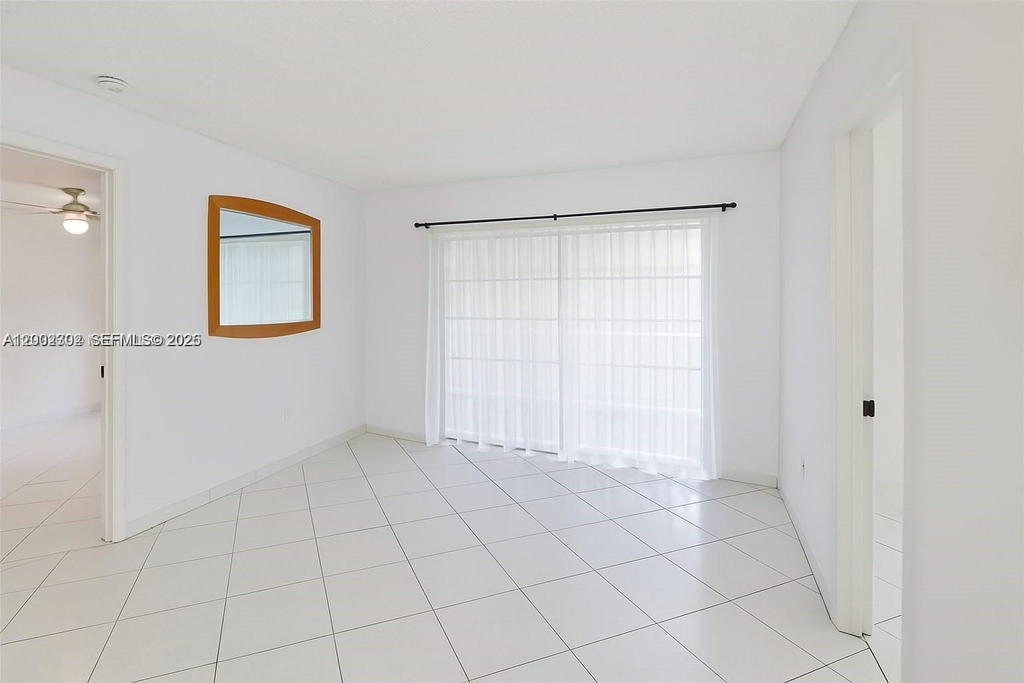 Real estate property located at 2600 Collins Ave #405, Miami-dade, Lake Beach Club Condo, Miami Beach, FL