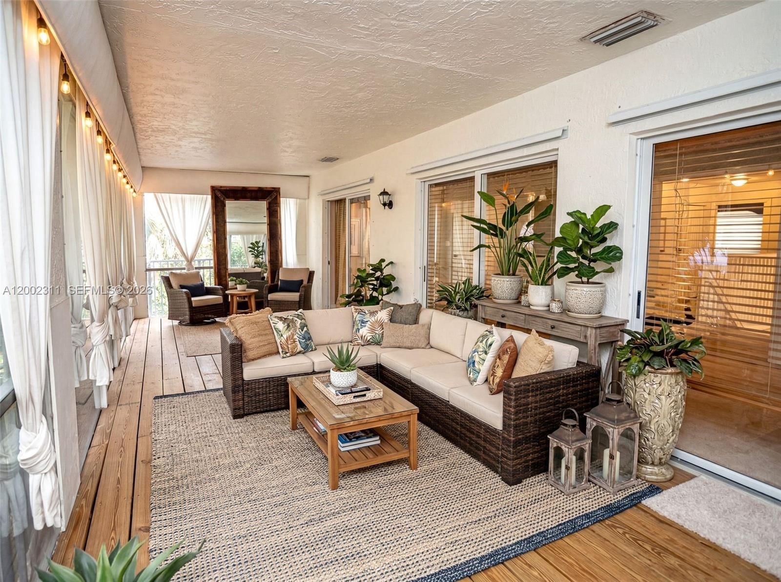 Real estate property located at 6772 111th Ave, Miami-dade, Doral Isles Pacifica, Doral, FL