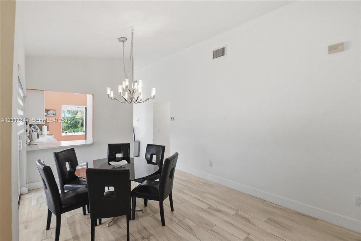 Real estate property located at 500 167th Ter, Broward, Bonaventure Lakes Add 2, Weston, FL