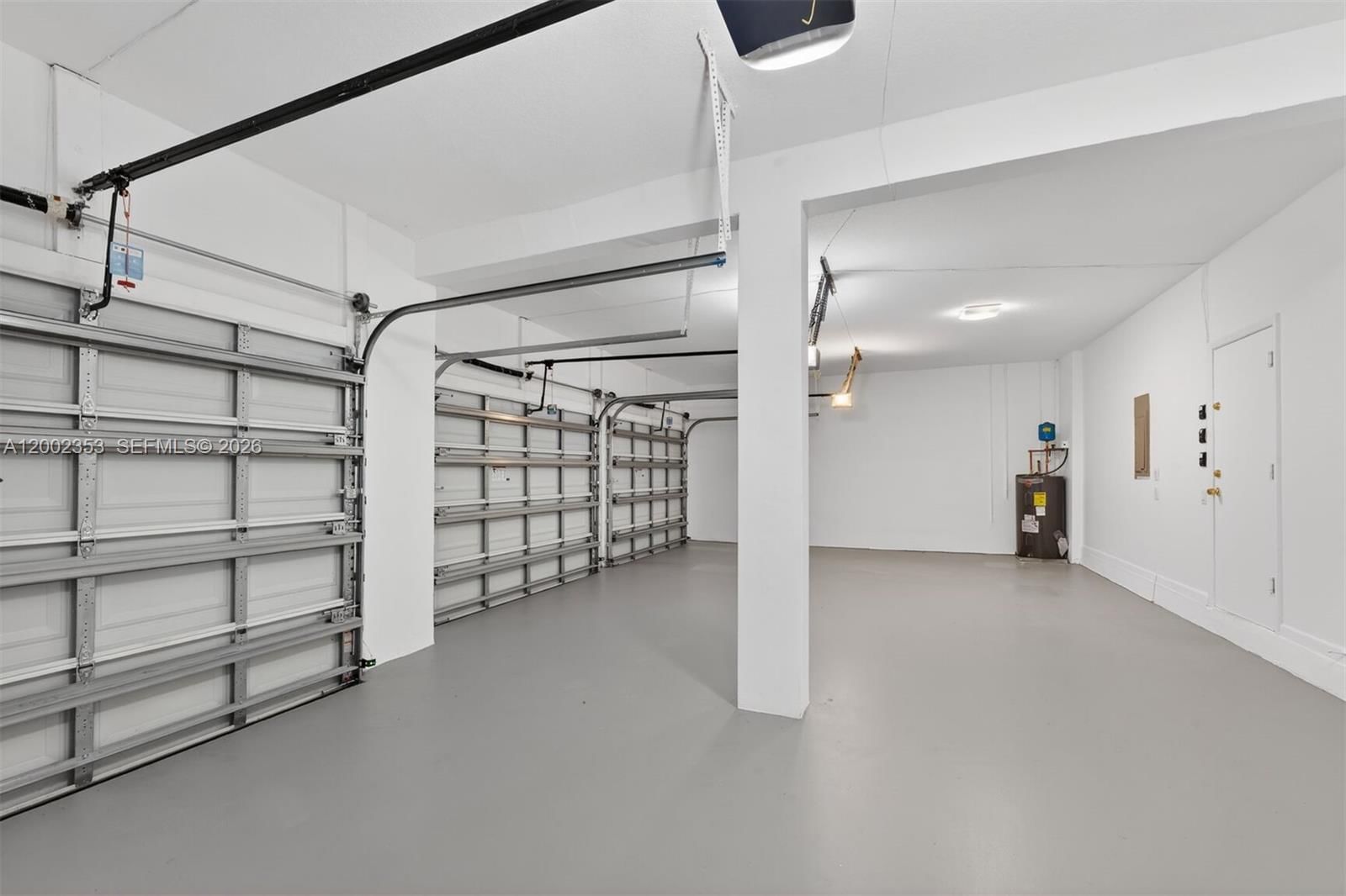 Real estate property located at 1115 Camellia Cir, Broward, The Islands, Weston, FL