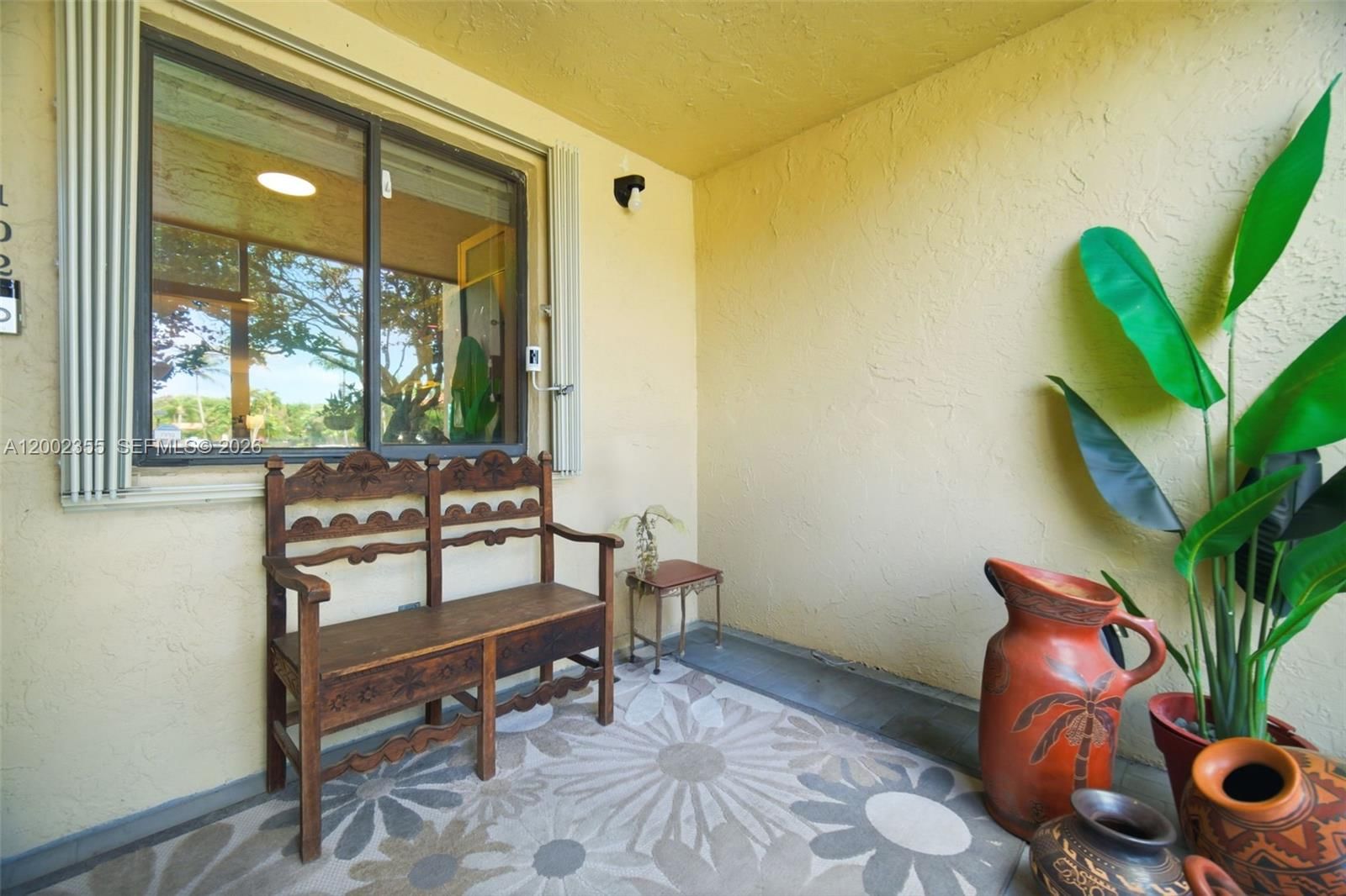 Real estate property located at 390 Lakeview Dr #102, Broward, Racquet Club Apts At Bona, Weston, FL