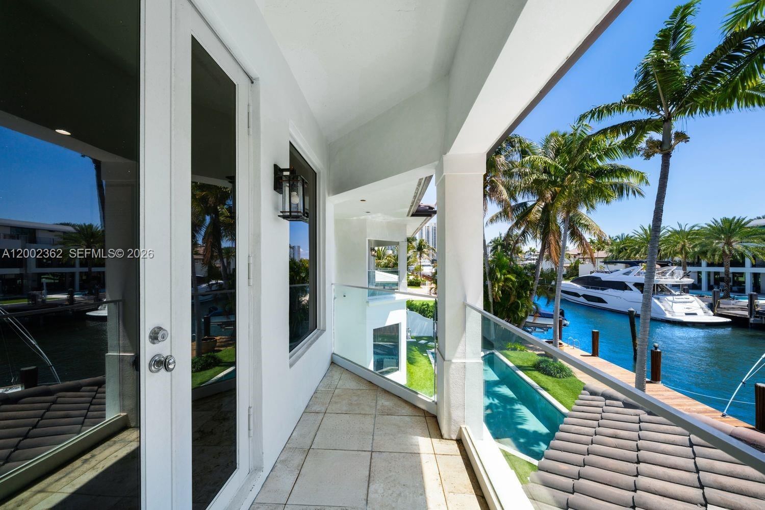 Real estate property located at 2614 Castilla Isle, Broward, Lauderdale Shores Reamen, Fort Lauderdale, FL