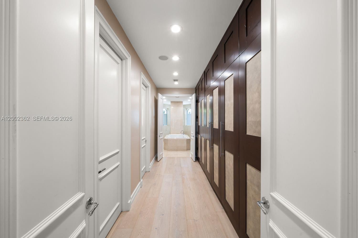 Real estate property located at 2614 Castilla Isle, Broward, Lauderdale Shores Reamen, Fort Lauderdale, FL