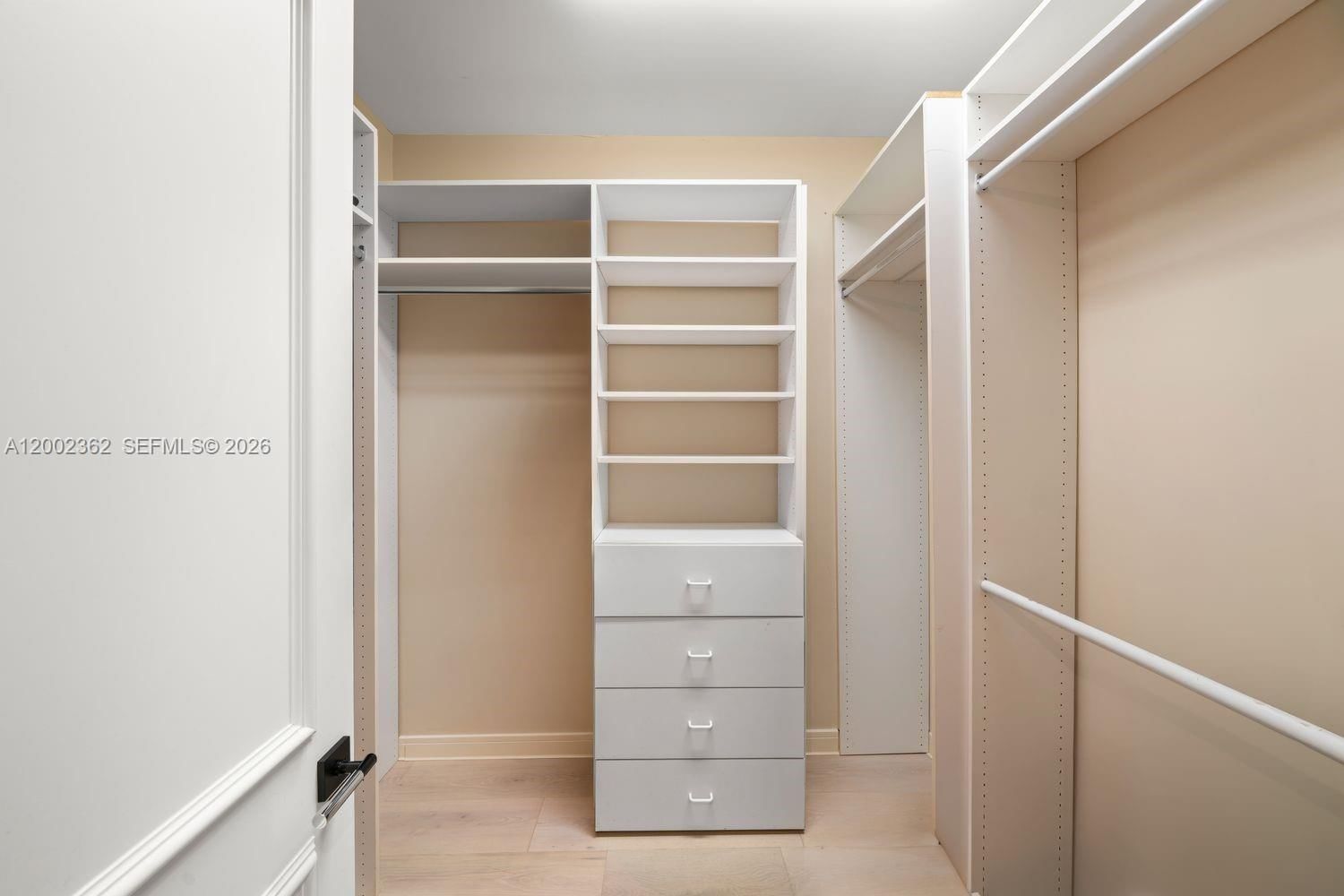 Real estate property located at 2614 Castilla Isle, Broward, Lauderdale Shores Reamen, Fort Lauderdale, FL