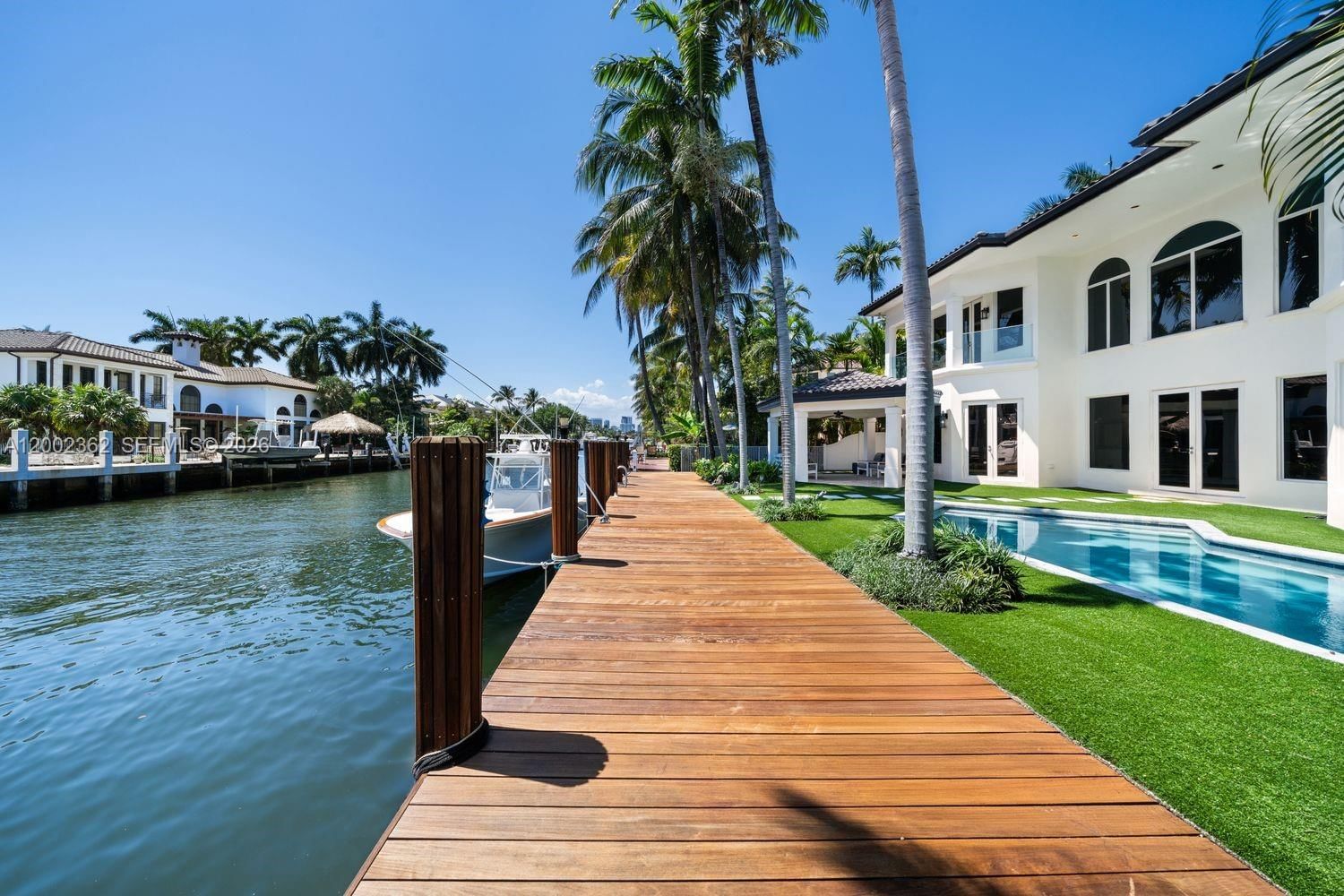Real estate property located at 2614 Castilla Isle, Broward, Lauderdale Shores Reamen, Fort Lauderdale, FL