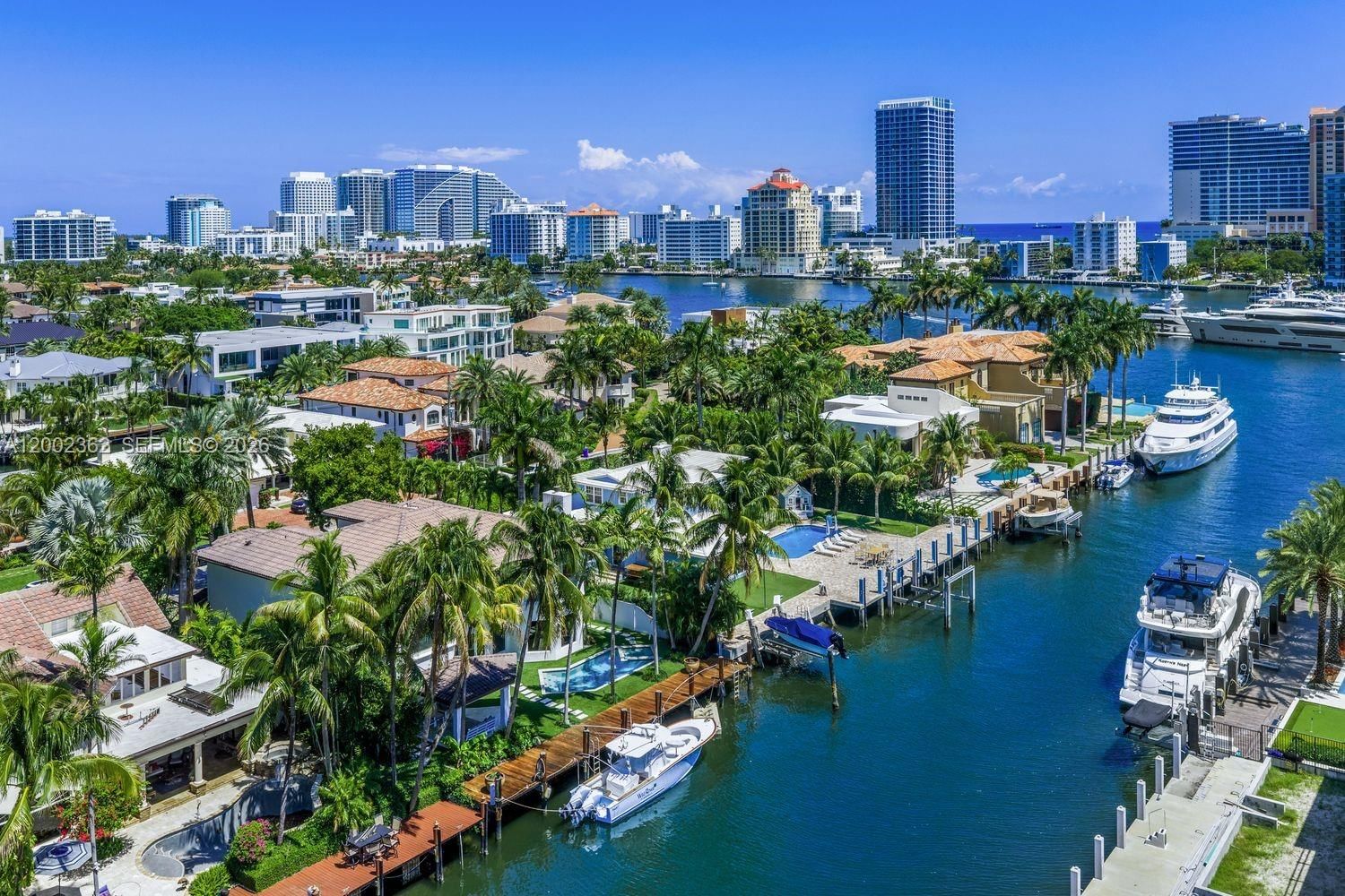 Real estate property located at 2614 Castilla Isle, Broward, Lauderdale Shores Reamen, Fort Lauderdale, FL