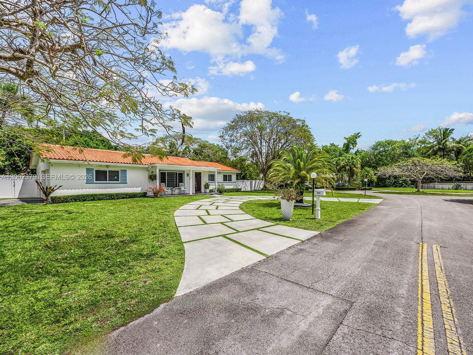 Real estate property located at 7495 73rd Ter, Miami-dade, Windsor Park Ests, Miami, FL