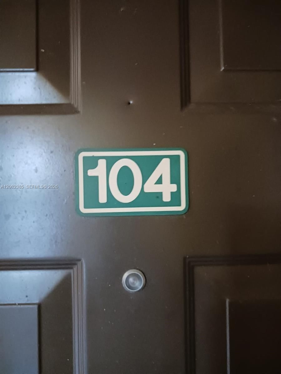 Real estate property located at , Broward, La Via Condo, Pembroke Pines, FL