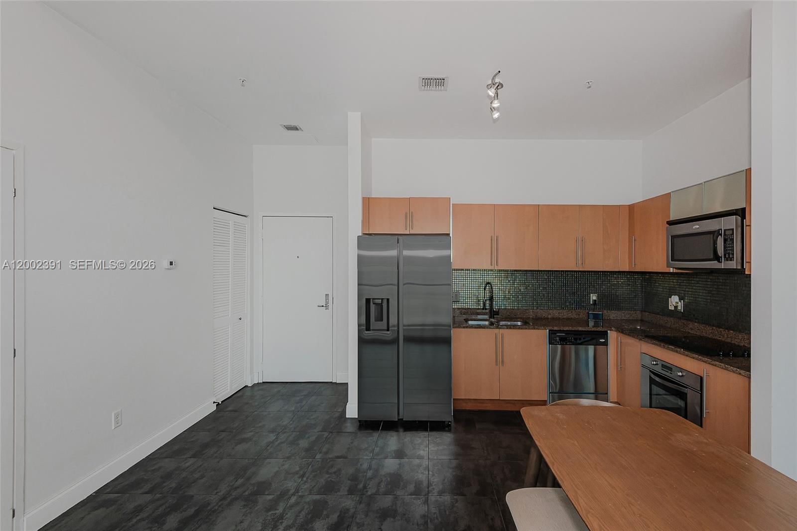 Real estate property located at 300 Biscayne Blvd PH-3903, Miami-dade, Met 1, Miami, FL