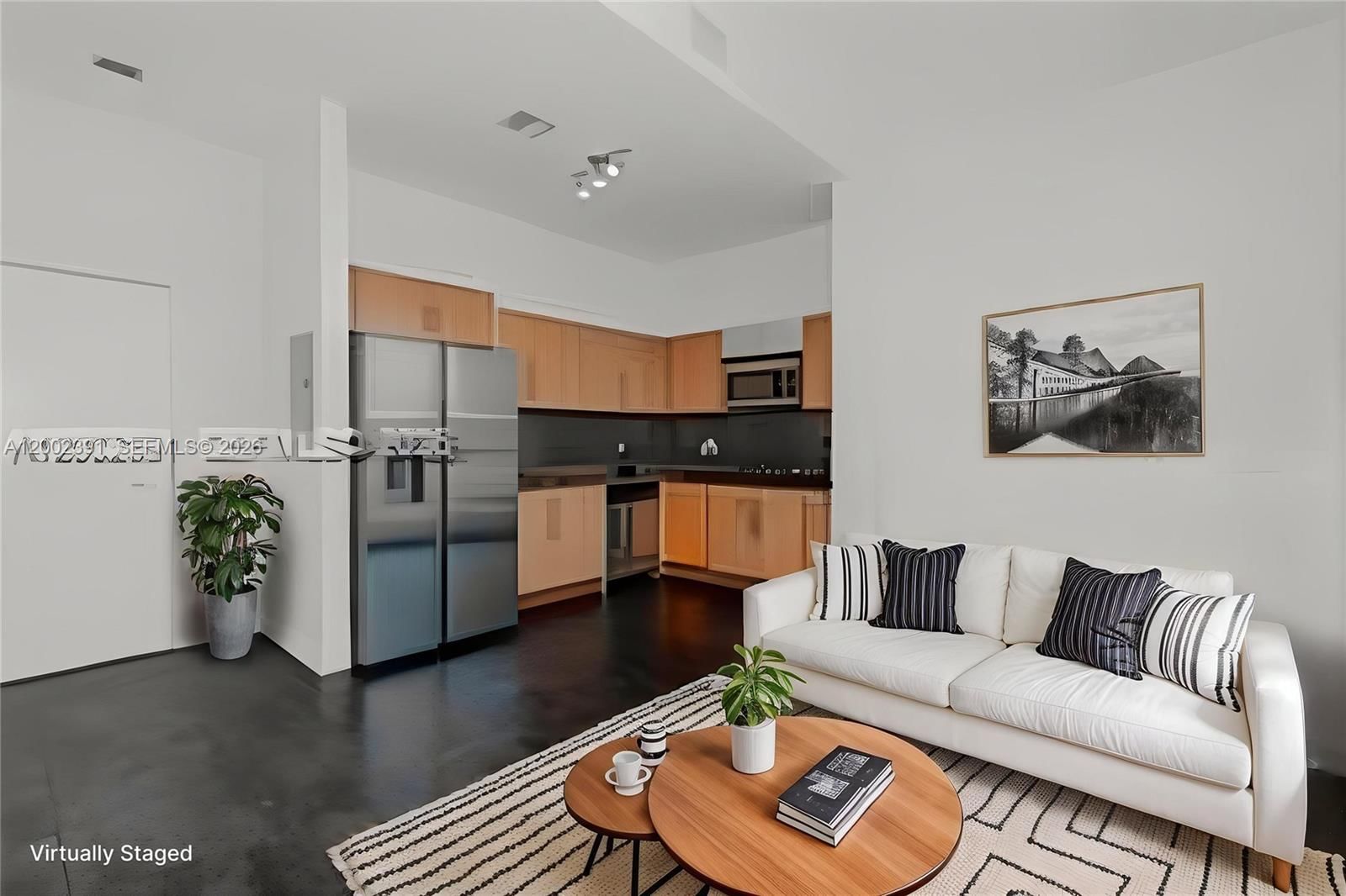 Real estate property located at 300 Biscayne Blvd PH-3903, Miami-dade, Met 1, Miami, FL