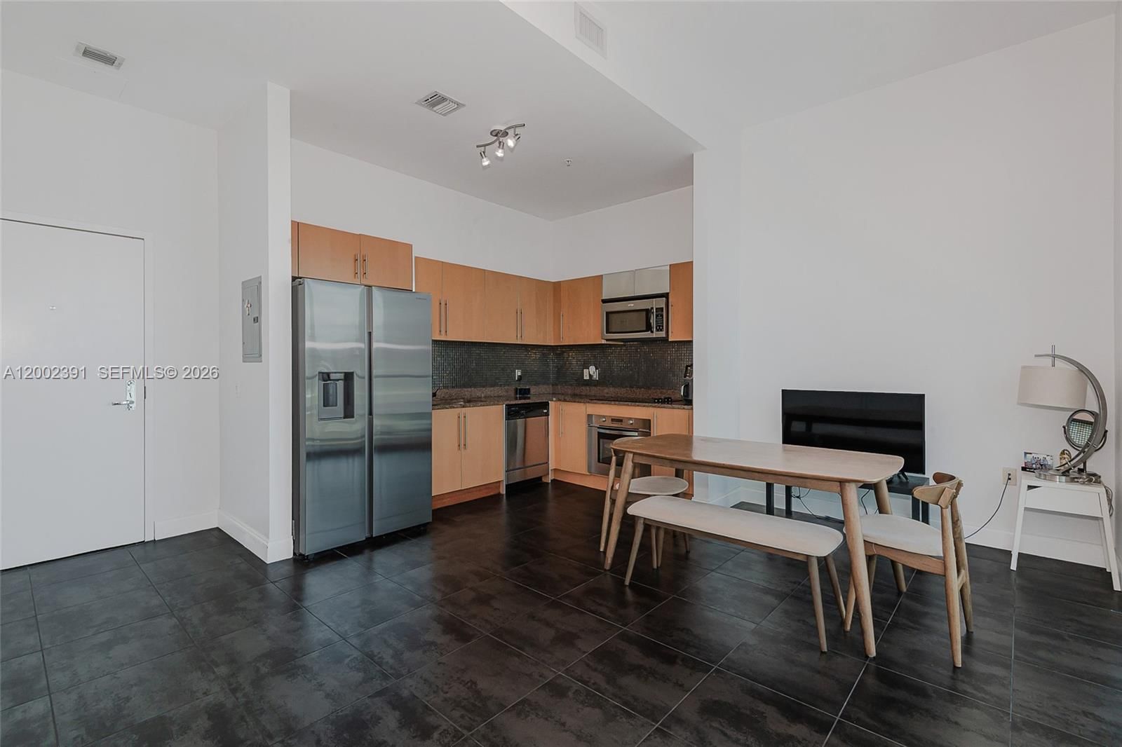 Real estate property located at 300 Biscayne Blvd PH-3903, Miami-dade, Met 1, Miami, FL