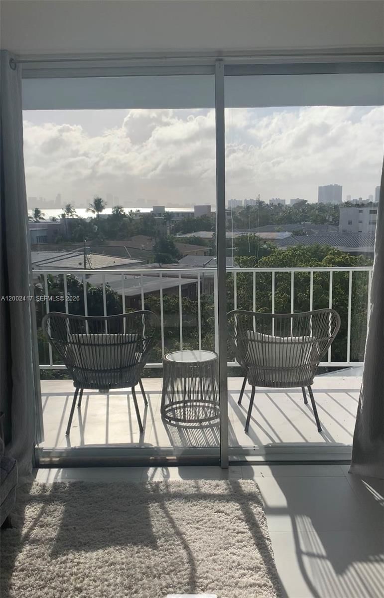 Real estate property located at 6900 Bay Dr #5A, Miami-dade, Stanton House Condo, Miami Beach, FL