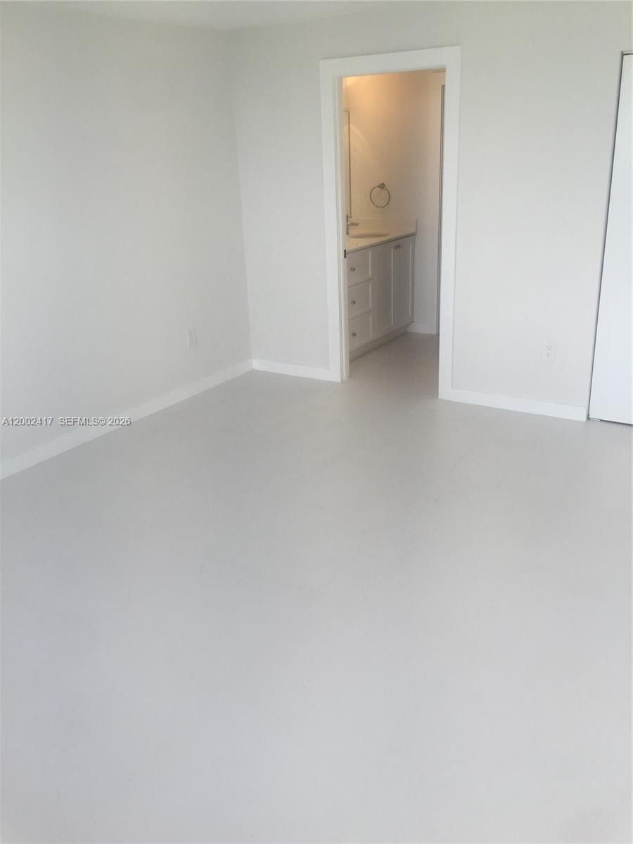 Real estate property located at 6900 Bay Dr #5A, Miami-dade, Stanton House Condo, Miami Beach, FL