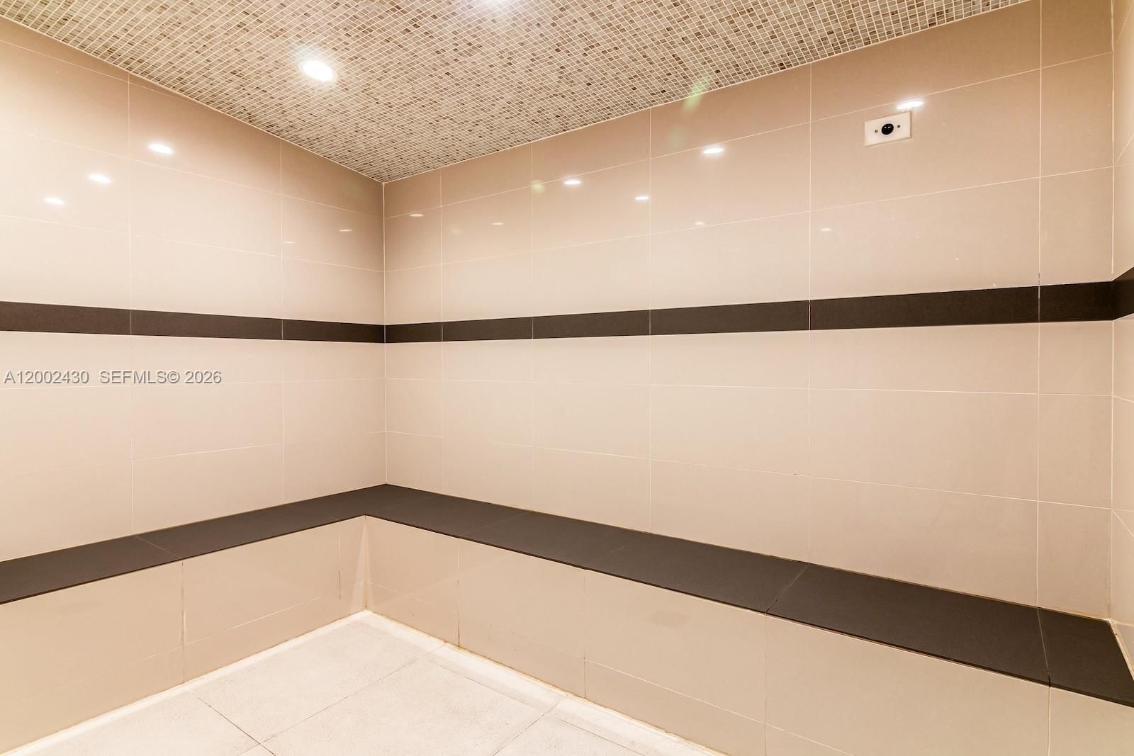 Real estate property located at 79 12th St #2107-S, Miami-dade, The Axis On Brickell Cond, Miami, FL