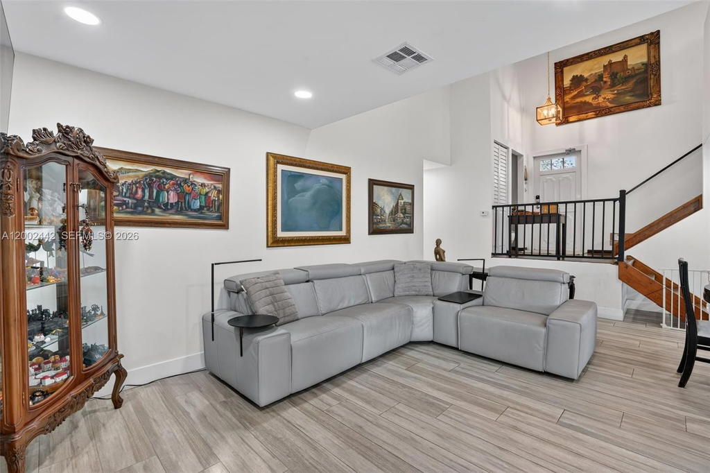 Real estate property located at 14914 142nd Pl, Miami-dade, Country Walk Sec 4, Miami, FL
