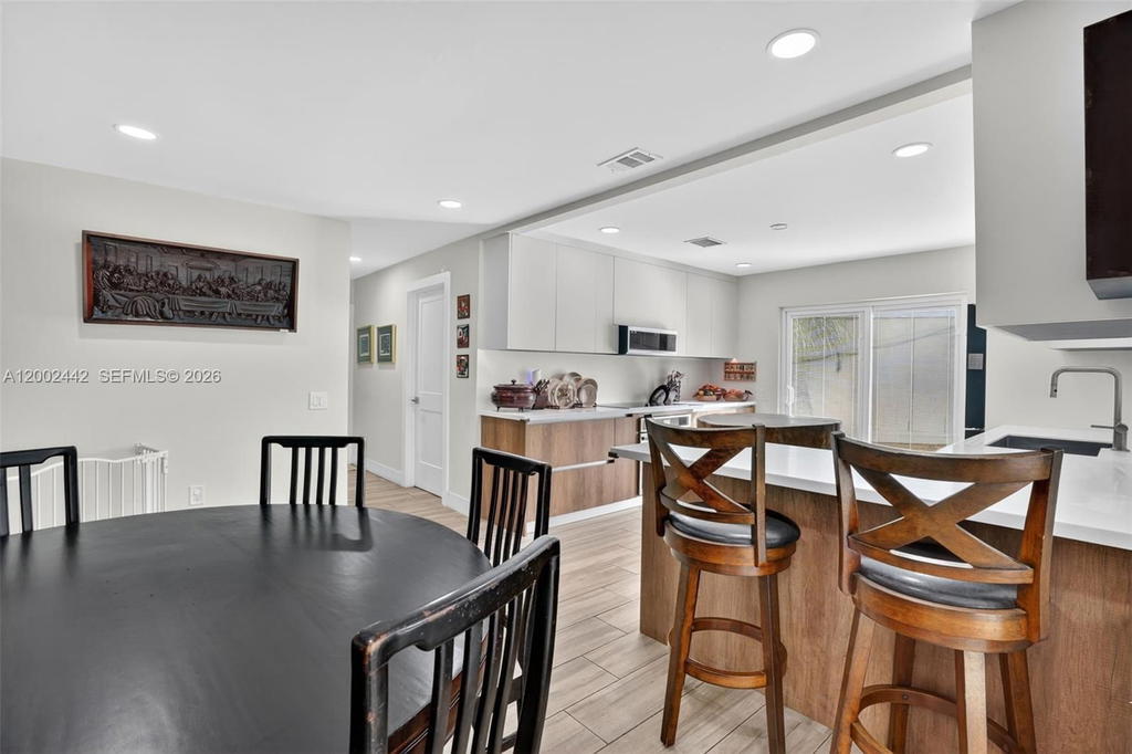Real estate property located at 14914 142nd Pl, Miami-dade, Country Walk Sec 4, Miami, FL