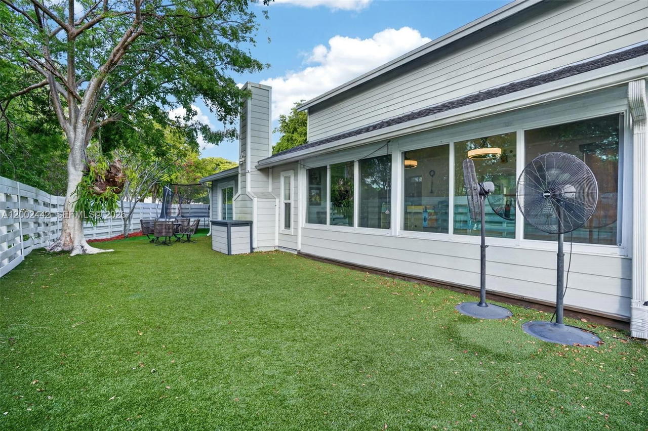 Real estate property located at 14914 142nd Pl, Miami-dade, Country Walk Sec 4, Miami, FL