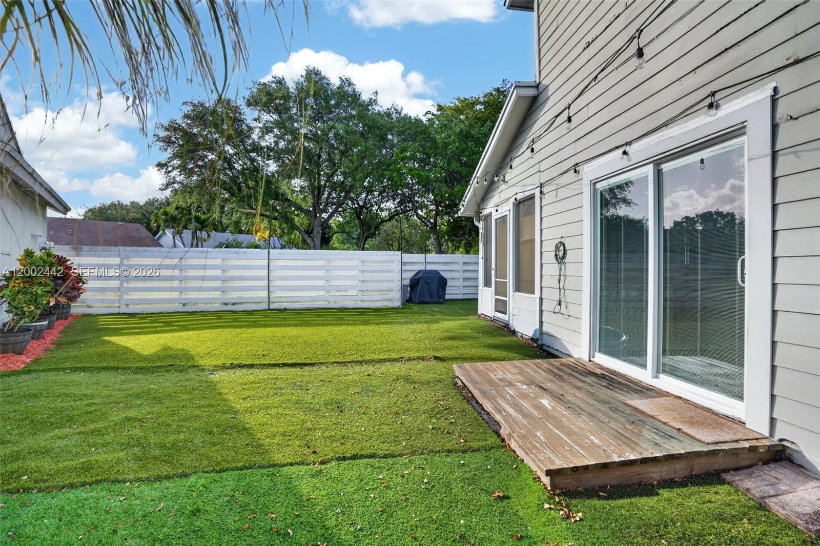 Real estate property located at 14914 142nd Pl, Miami-dade, Country Walk Sec 4, Miami, FL