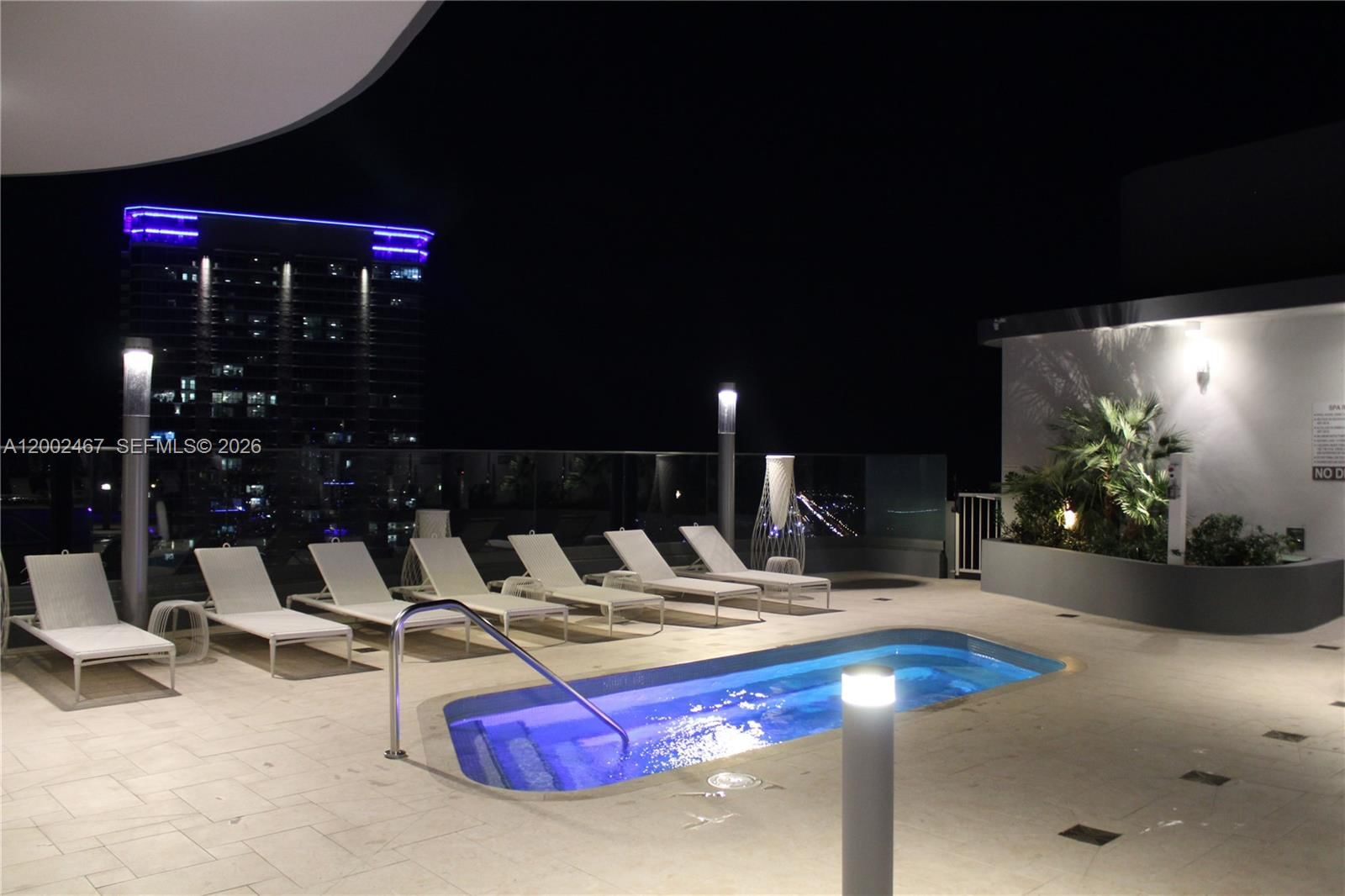 Real estate property located at 1000 Brickell Plz #1906, Miami-dade, Brickell Flatiron Condo, Miami, FL