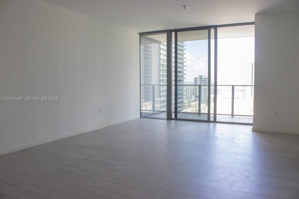 Real estate property located at 1000 Brickell Plz #1906, Miami-dade, Brickell Flatiron Condo, Miami, FL