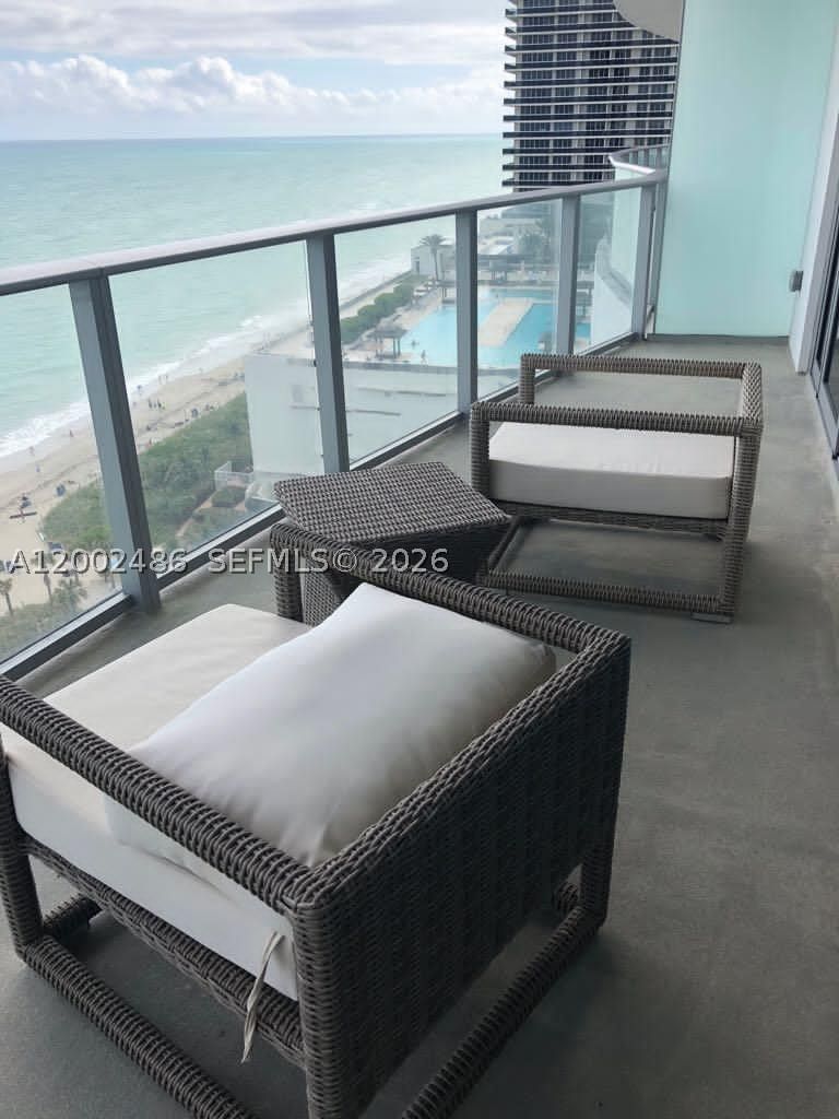 Real estate property located at 4111 Ocean Dr #1002, Broward, Hyde Resort And Residences, Hollywood, FL