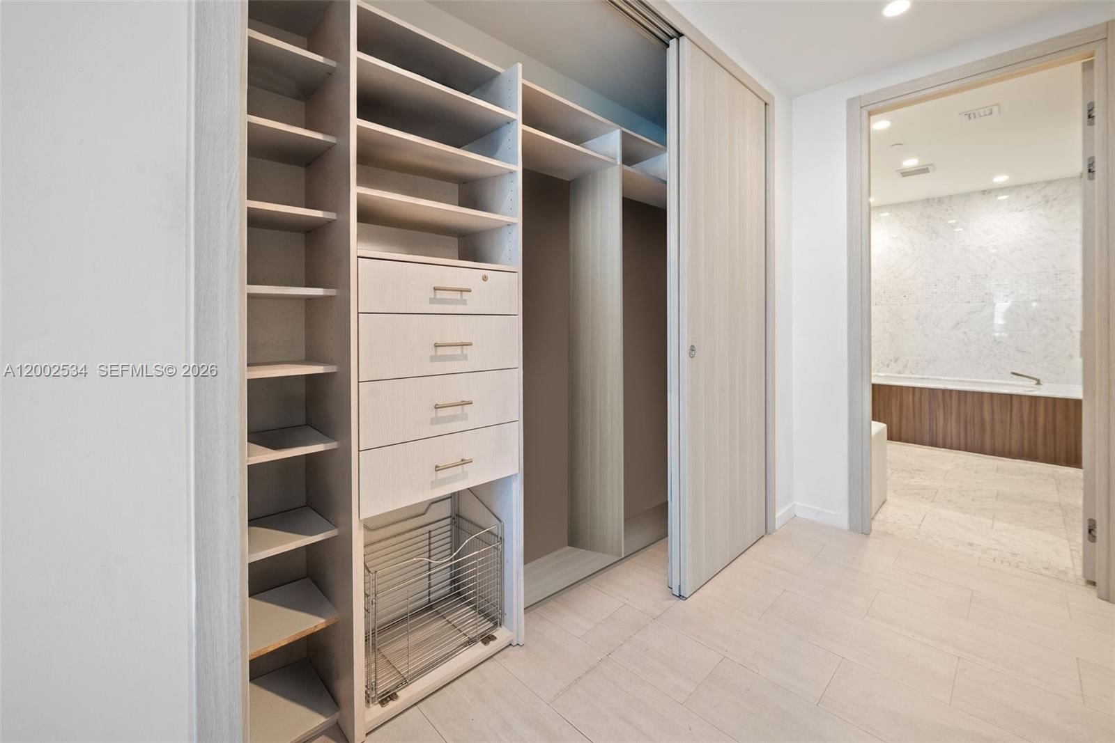 Real estate property located at 1000 Brickell Plz PH5103, Miami-dade, Brickell Flatiron Condo, Miami, FL