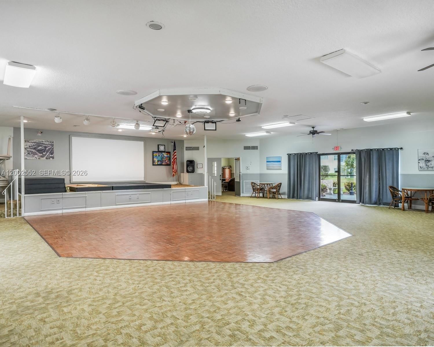 Real estate property located at 4806 36th St #515, Broward, Orchid Gardens Condo, Lauderdale Lakes, FL