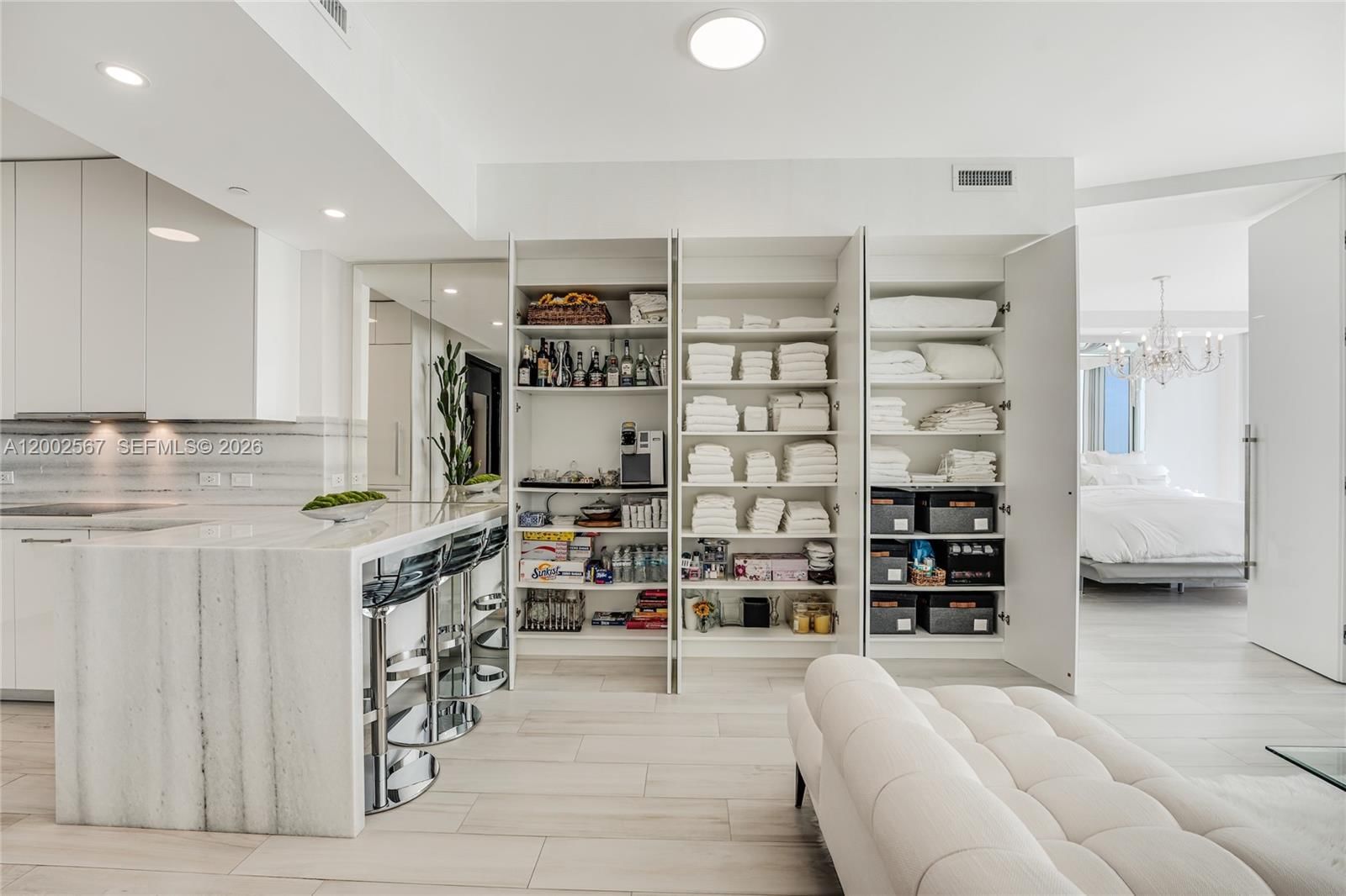 Real estate property located at 2900 7th Ave #4003, Miami-dade, Biscayne Beach Condo, Miami, FL