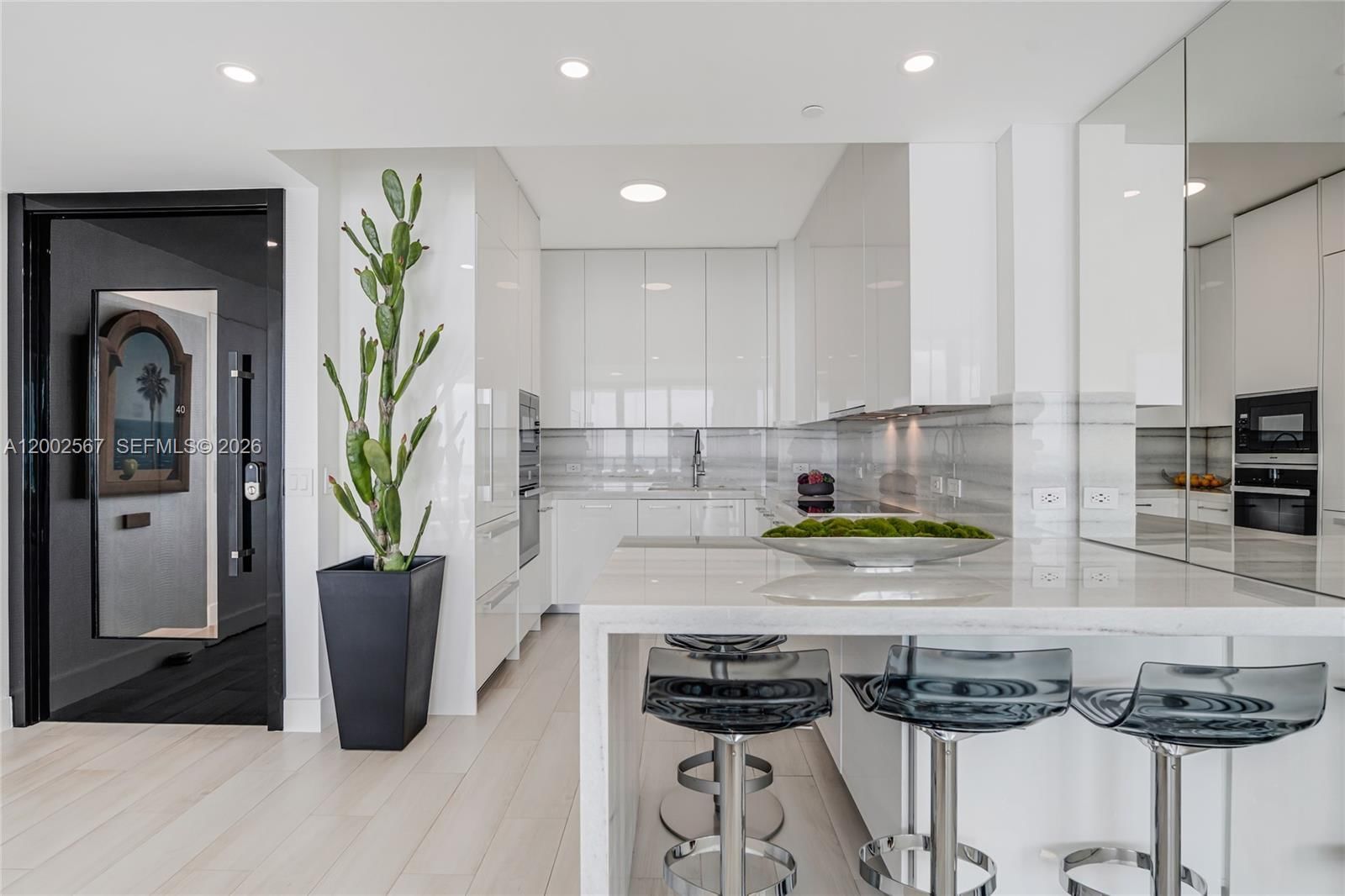 Real estate property located at 2900 7th Ave #4003, Miami-dade, Biscayne Beach Condo, Miami, FL