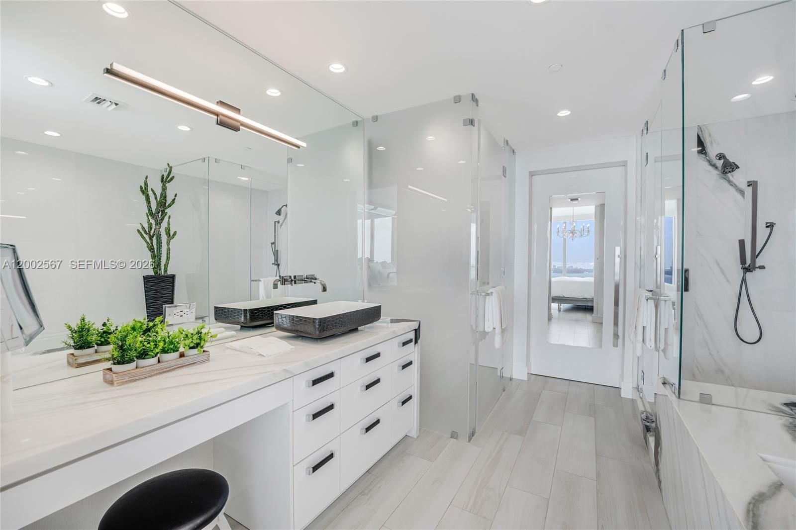 Real estate property located at 2900 7th Ave #4003, Miami-dade, Biscayne Beach Condo, Miami, FL