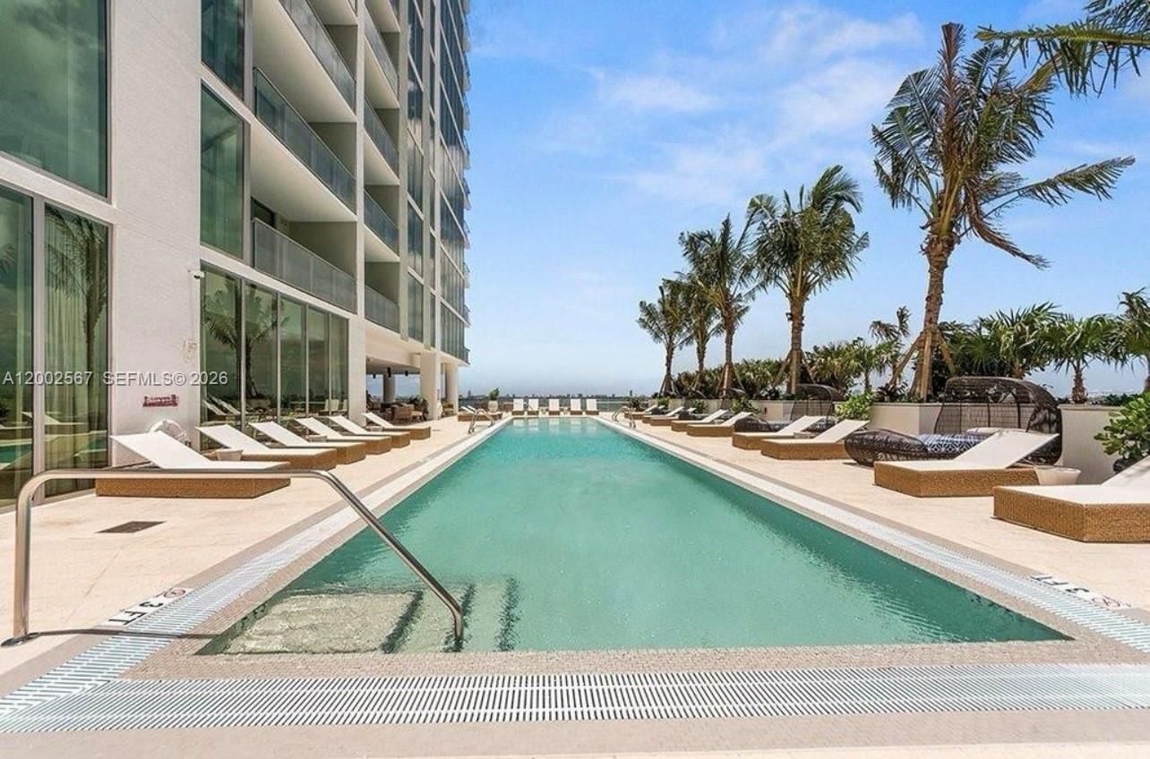 Real estate property located at 2900 7th Ave #4003, Miami-dade, Biscayne Beach Condo, Miami, FL