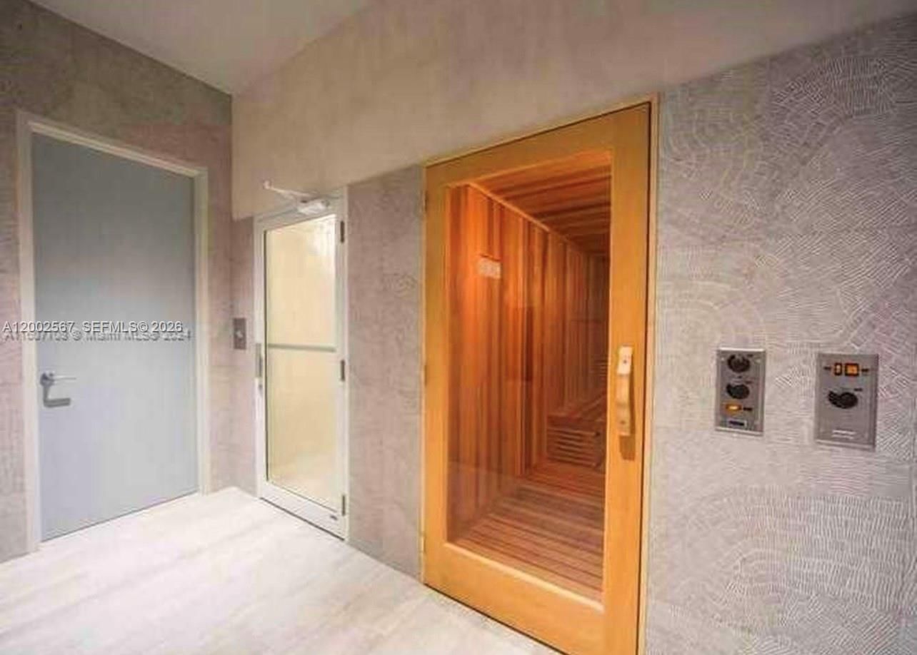 Real estate property located at 2900 7th Ave #4003, Miami-dade, Biscayne Beach Condo, Miami, FL