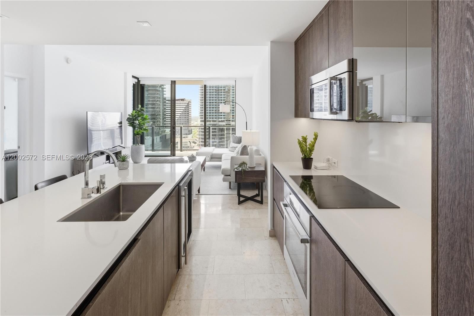 Real estate property located at 68 6th St #1106, Miami-dade, Reach Condo, Miami, FL