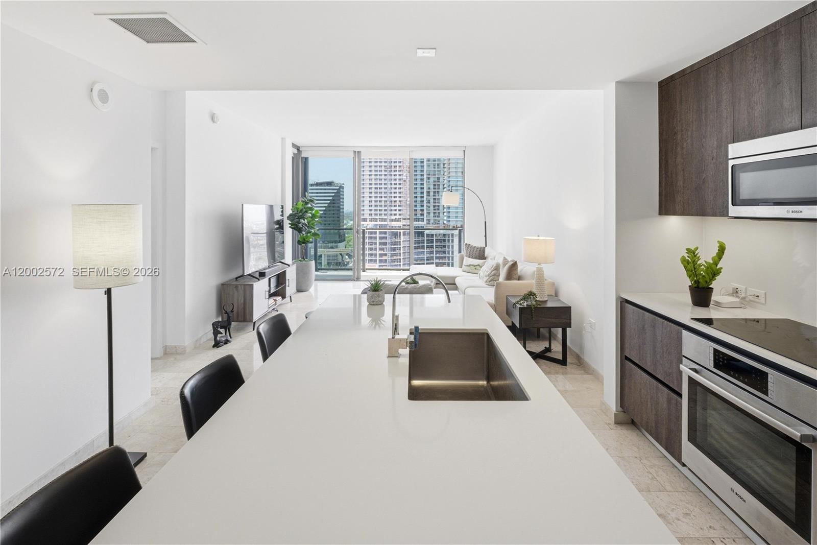 Real estate property located at 68 6th St #1106, Miami-dade, Reach Condo, Miami, FL