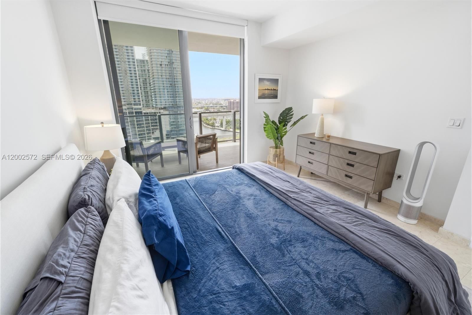 Real estate property located at 68 6th St #1106, Miami-dade, Reach Condo, Miami, FL