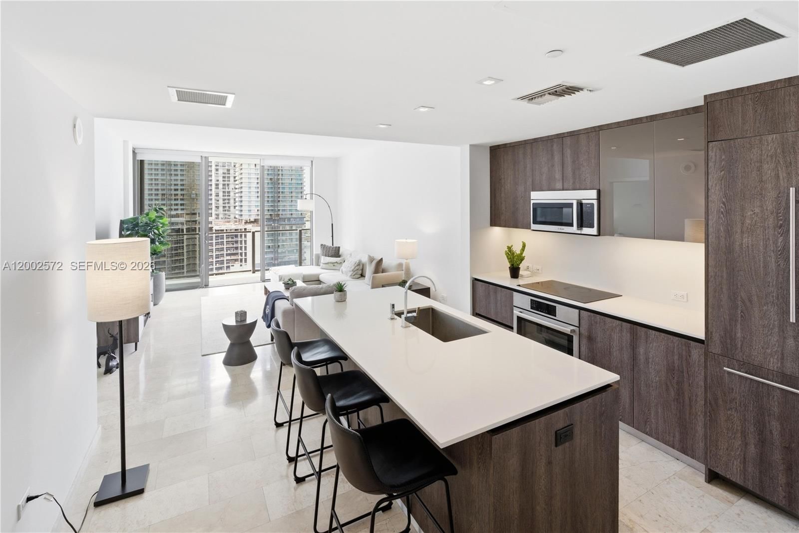 Real estate property located at 68 6th St #1106, Miami-dade, Reach Condo, Miami, FL