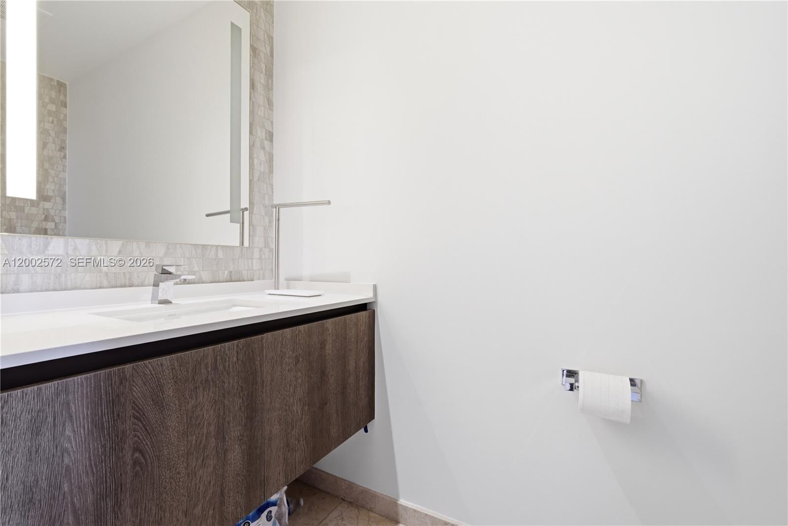 Real estate property located at 68 6th St #1106, Miami-dade, Reach Condo, Miami, FL