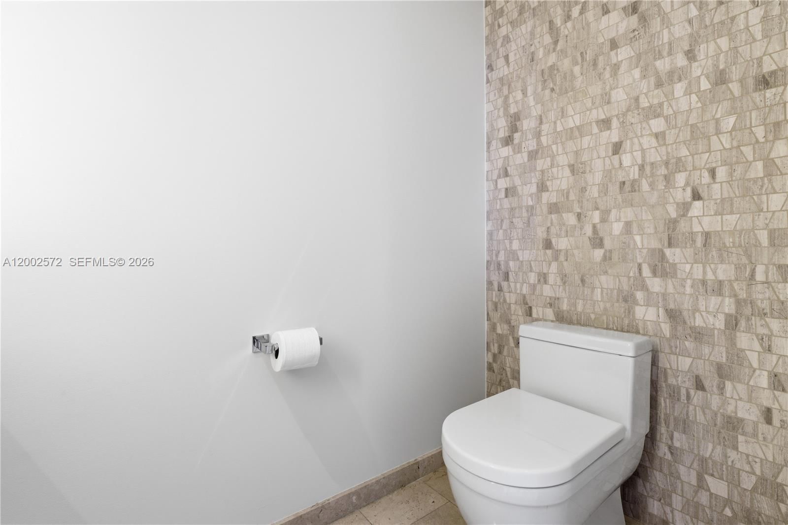 Real estate property located at 68 6th St #1106, Miami-dade, Reach Condo, Miami, FL