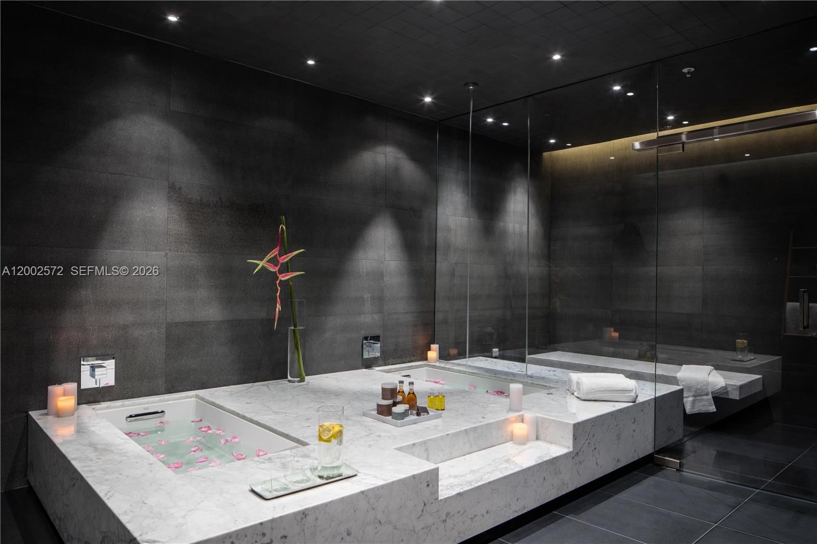 Real estate property located at 68 6th St #1106, Miami-dade, Reach Condo, Miami, FL