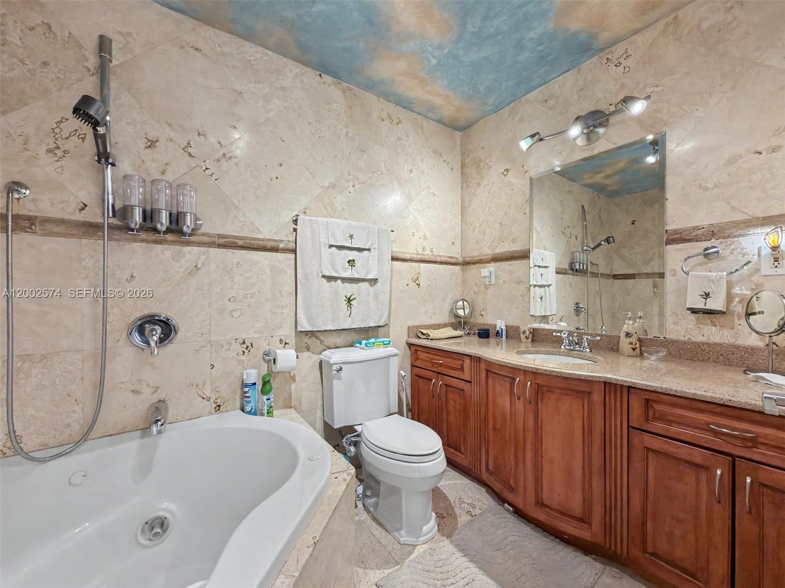 Real estate property located at 9837 194th St, Miami-dade, Bel Aire Sec 3, Cutler Bay, FL