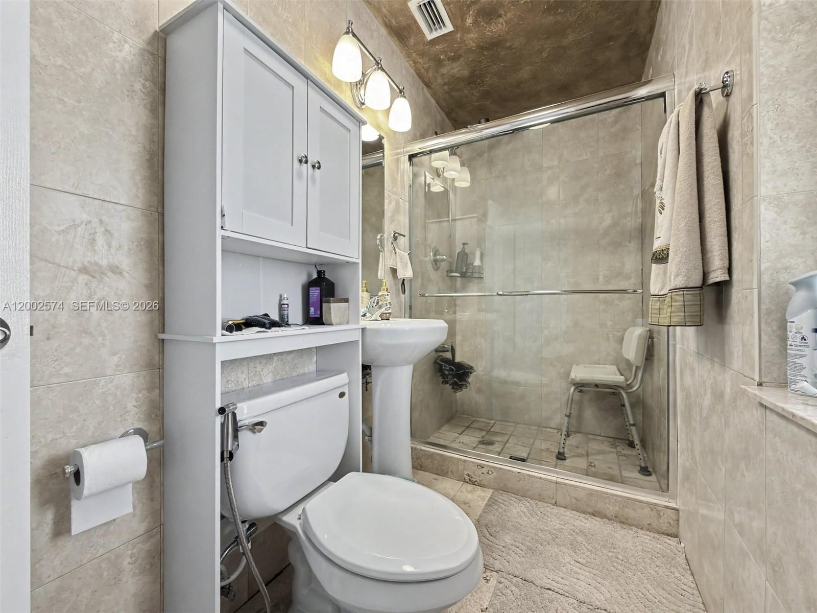 Real estate property located at 9837 194th St, Miami-dade, Bel Aire Sec 3, Cutler Bay, FL